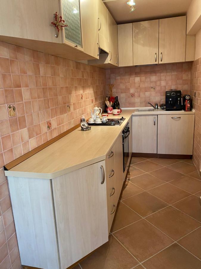 Apartment L'Odore Del Mare Dolac Exterior photo